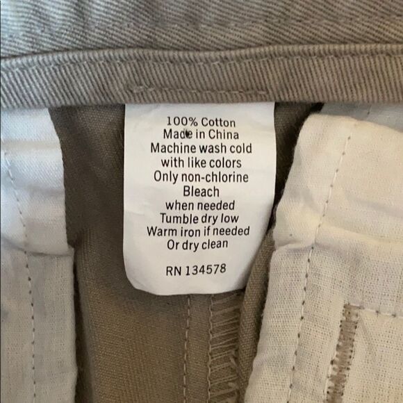 BOYS Vineyard Vines Santa Whale Club pants khakis - Picture 7 of 7